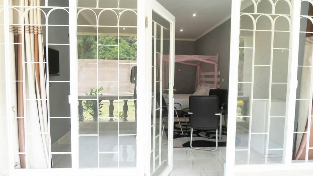 Adams Lodges Ltd Mangochi Zewnętrze zdjęcie
